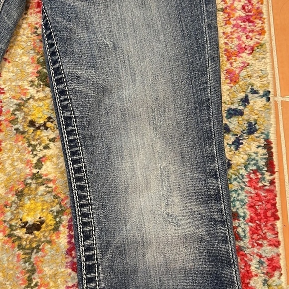 Miss Me Fleur De Lis Embroidered Y2K Low Rise Bootcut Jeans - Picture 12 of 16